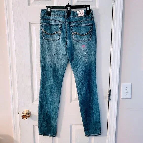 BUNDLE of BNWT Sz 5 Jeans by So & EUC Floral Mini-Skirt Sz Sm by Charlotte Russe - Picture 5 of 13